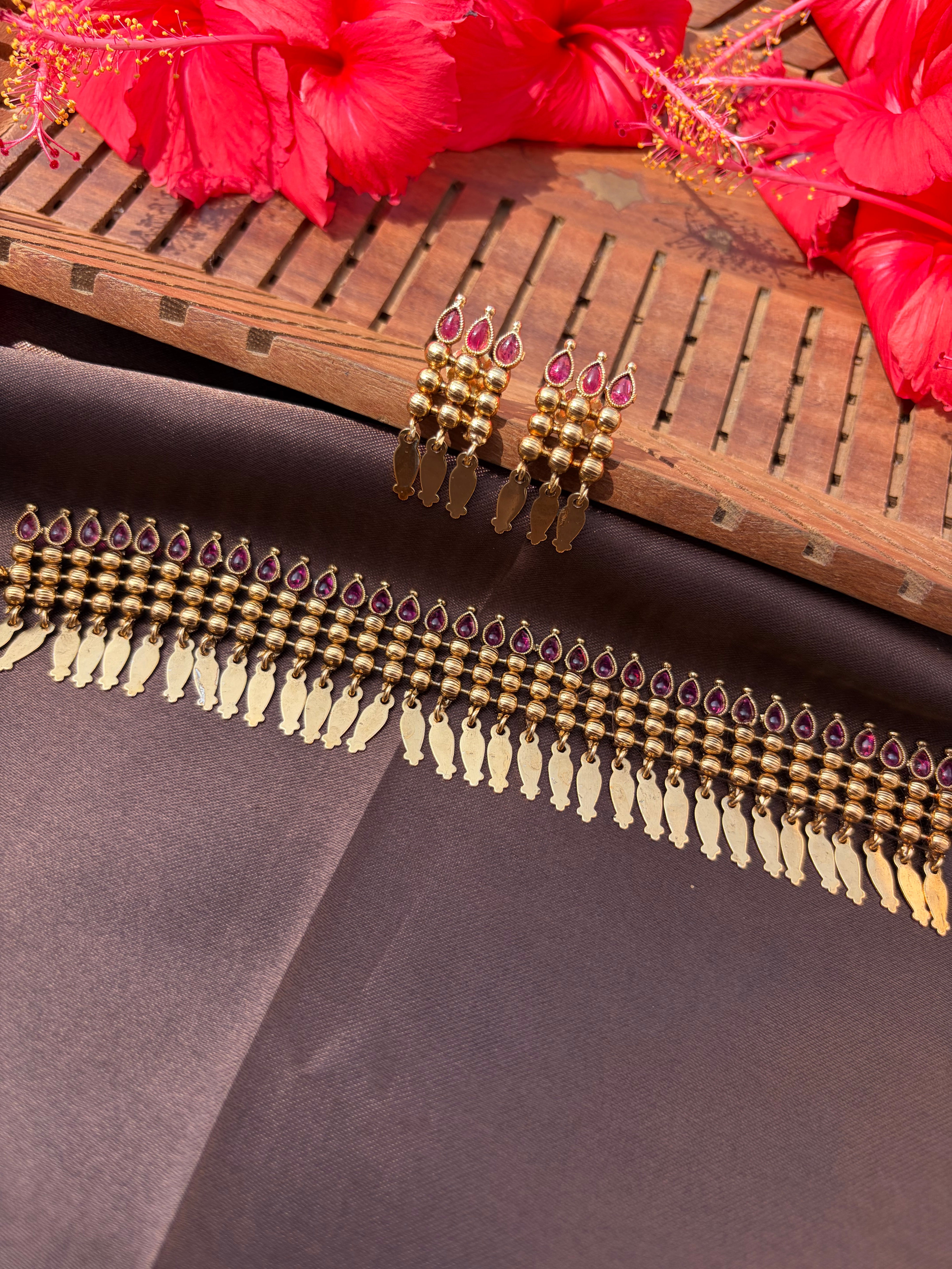 Elakkathali Ruby stone necklace