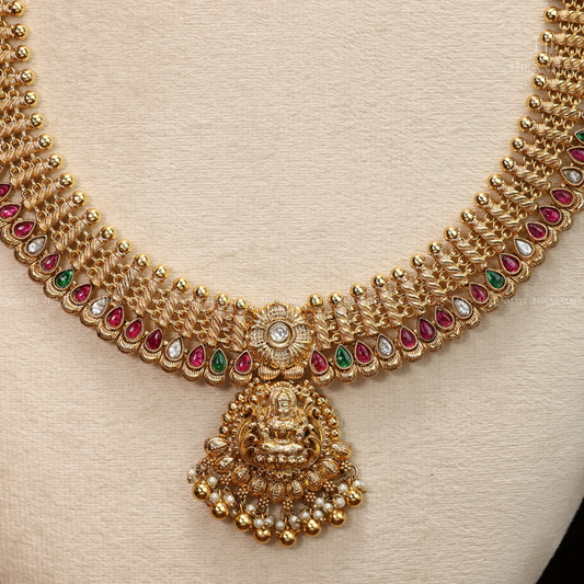 Antique bridal set with premium kemp stones