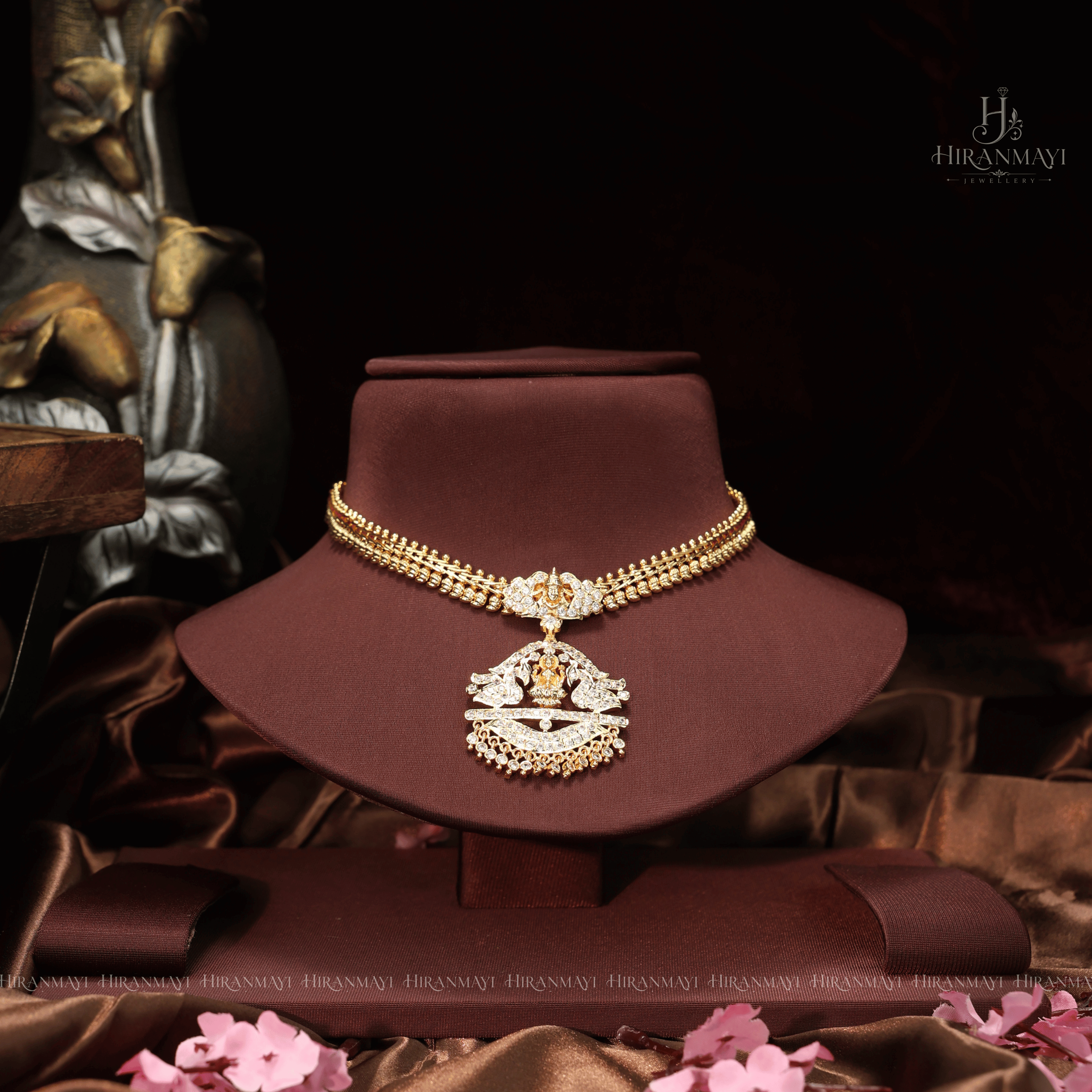 Vintage Lakshmi and annam motif attigai