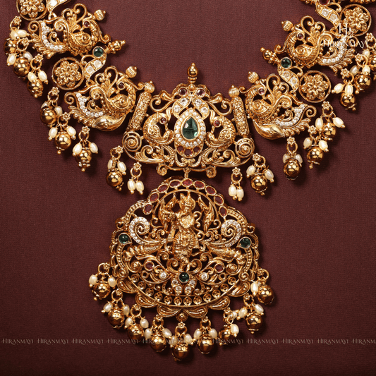 Antique Traditional Kuzhal Oothum Krishnar Motif Long Haram