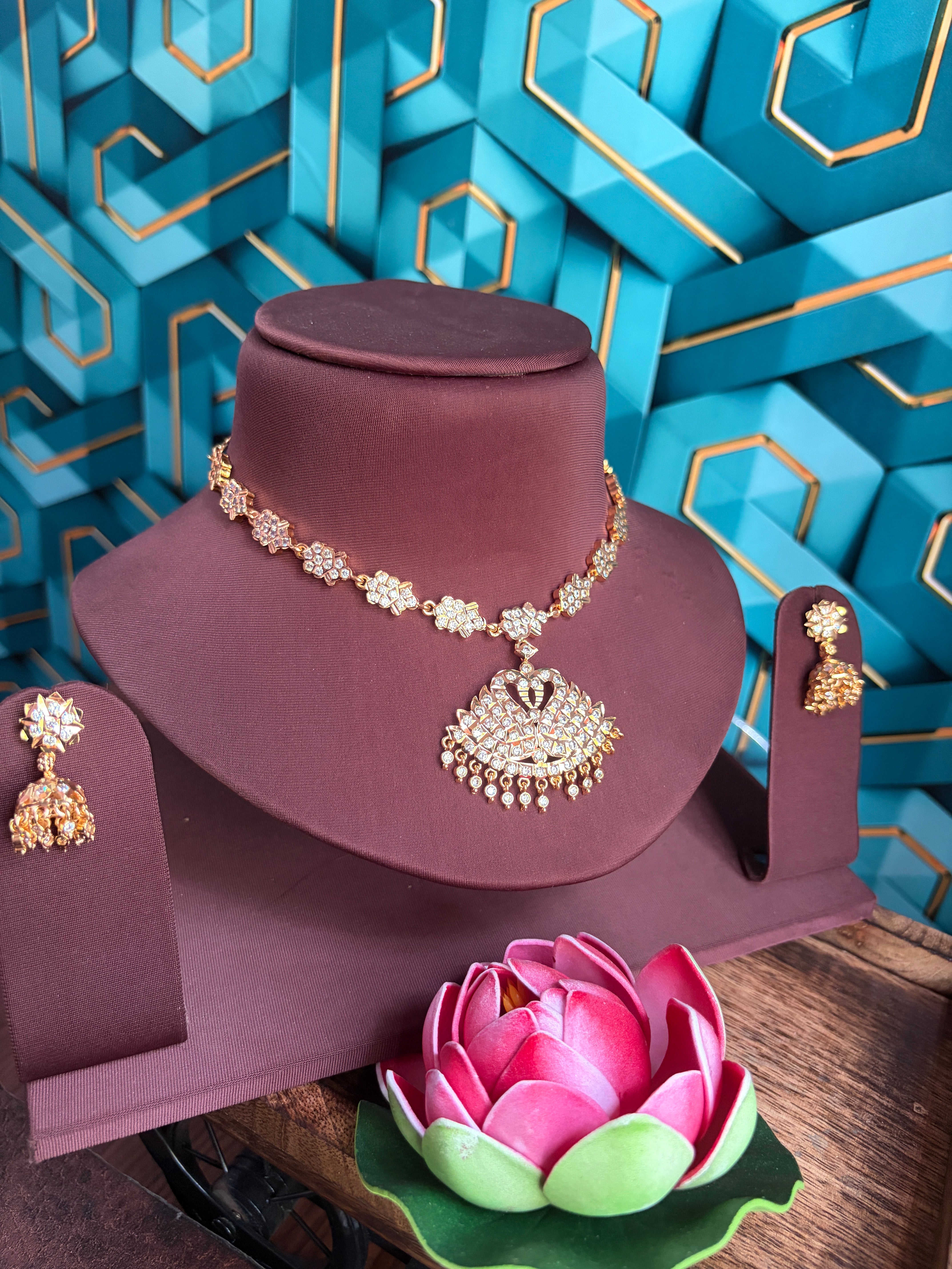 Annam white stone attigai with earrings