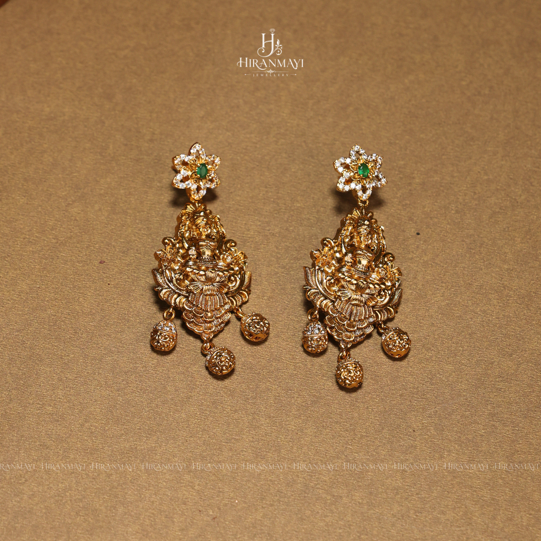 Antique with American diamond stone fitted haram