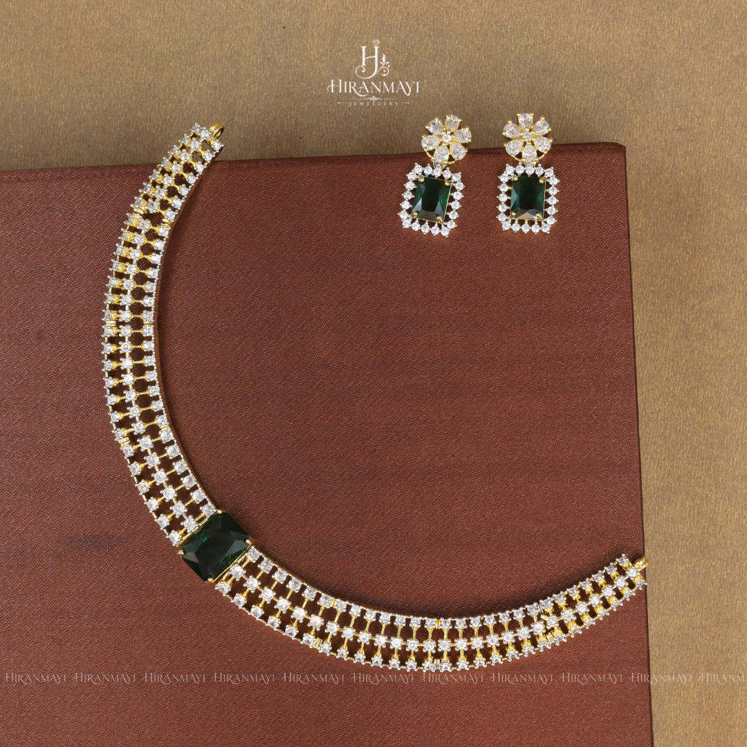 Celebrity inspired necklace emerald green