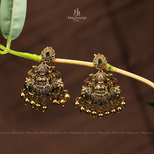 Antique Lakshmi with emerald stone earrings