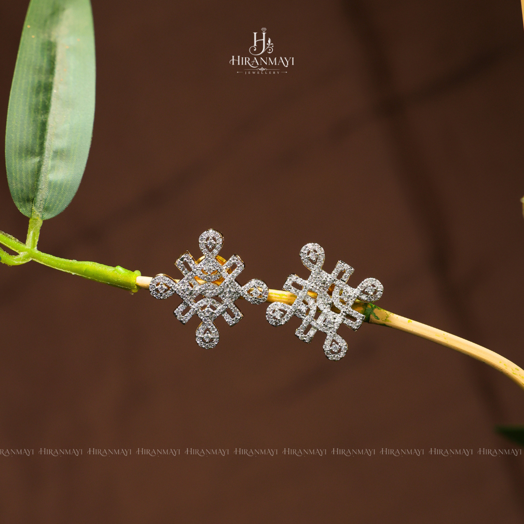 Kolam Gj polish stud earrings