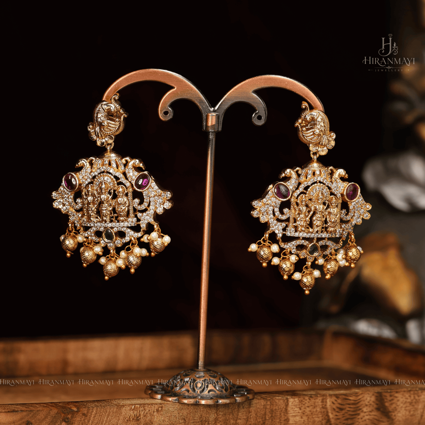 Antique ram parivar detailing crafted bridal jewellery