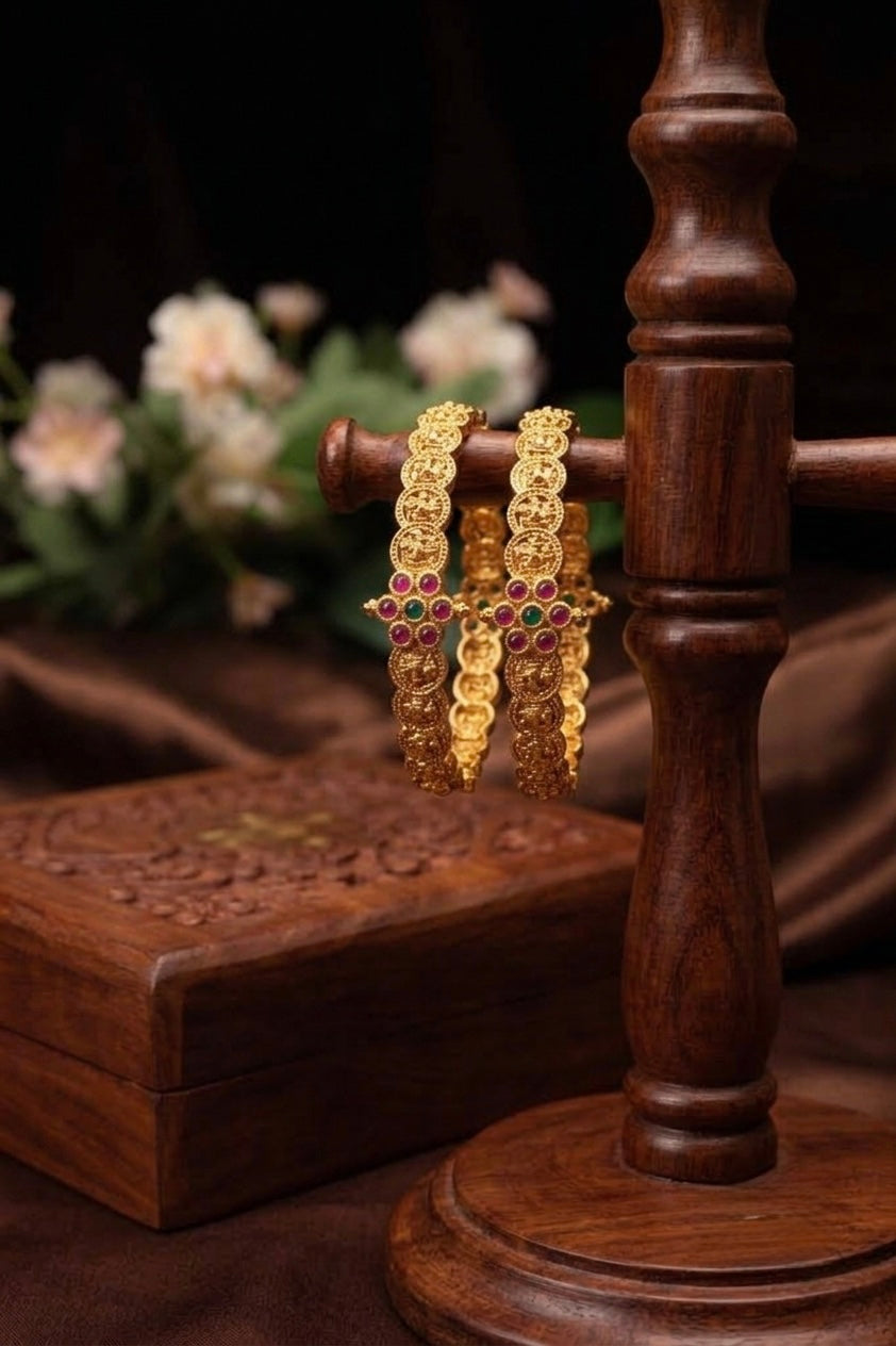 Antique Lakshmi coin with kemp stone bangles