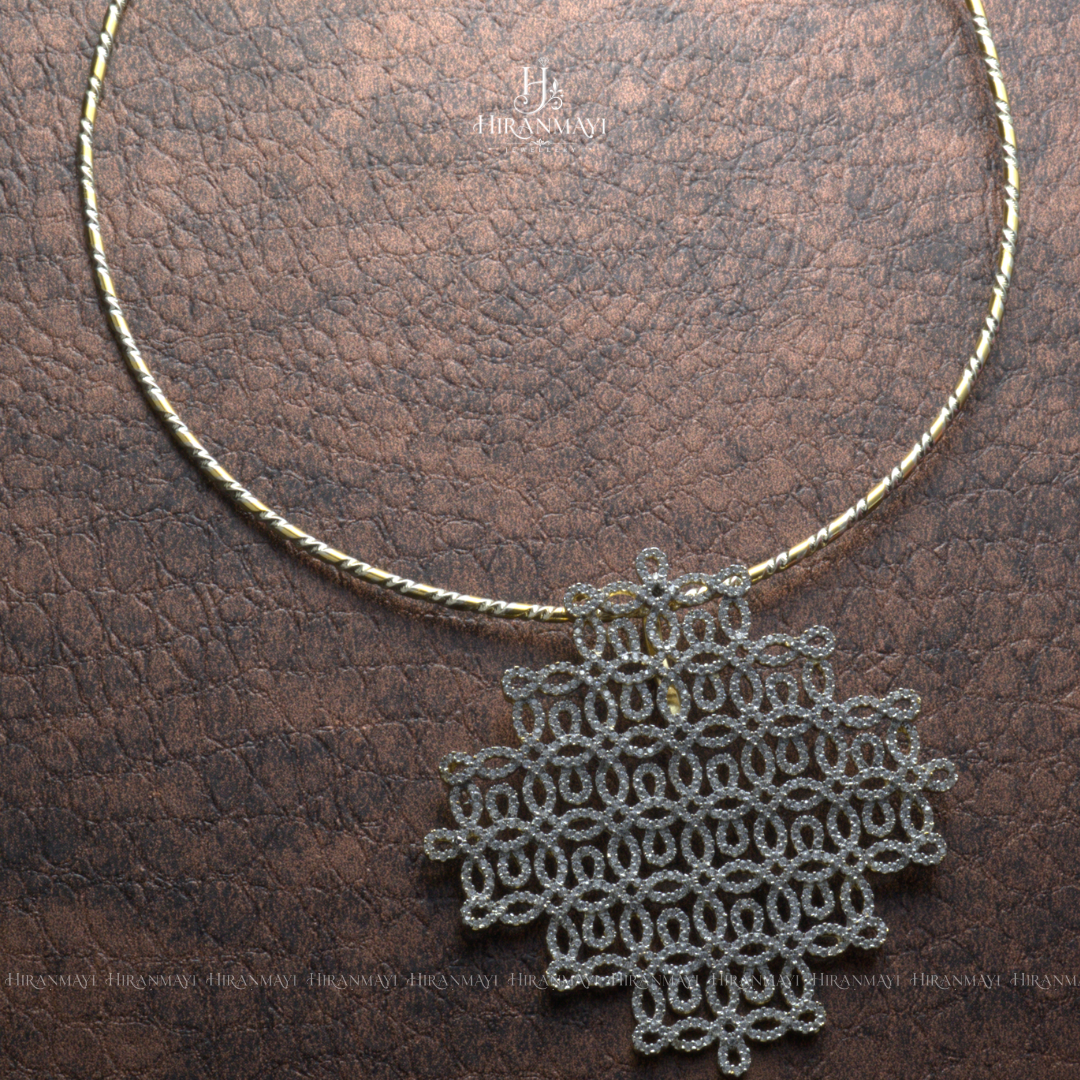 Kolam pattern pendant with hasli