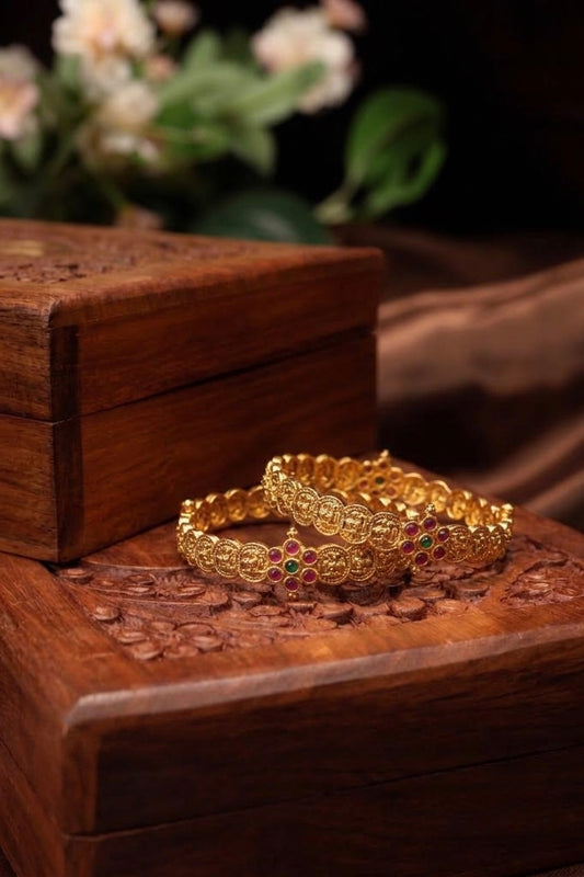Antique Lakshmi coin with kemp stone bangles