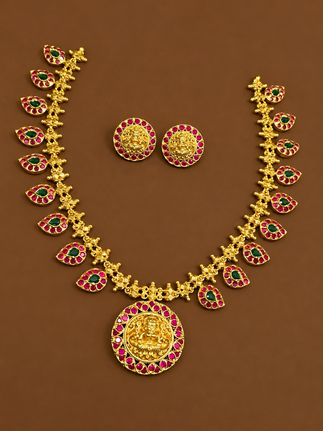 Antique mango necklace with earrings