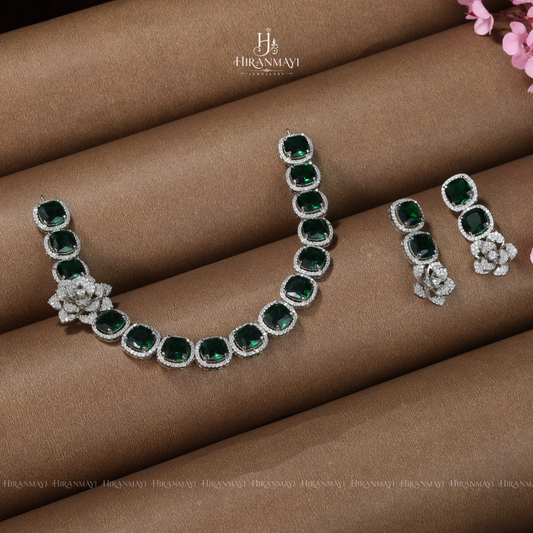 Bold emerald stone statement necklace rs.2100