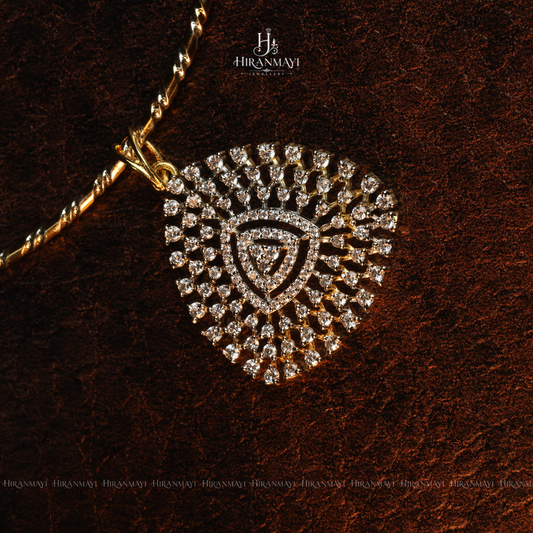 Diamond replica pattern pendant with hasli
