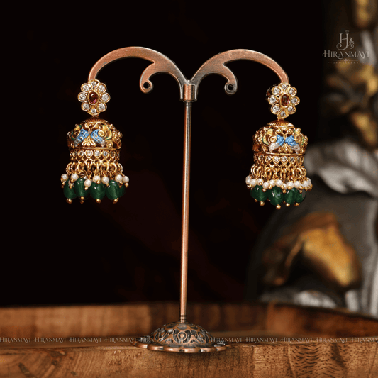 Beautifully hand crafted with Meenakari work semi bridal set