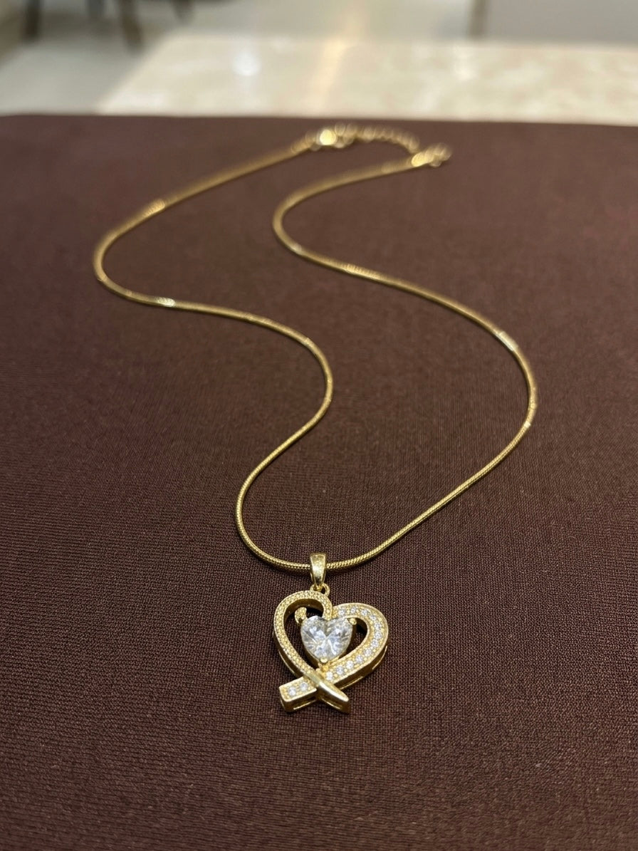 Anti tarnished chain with pendant