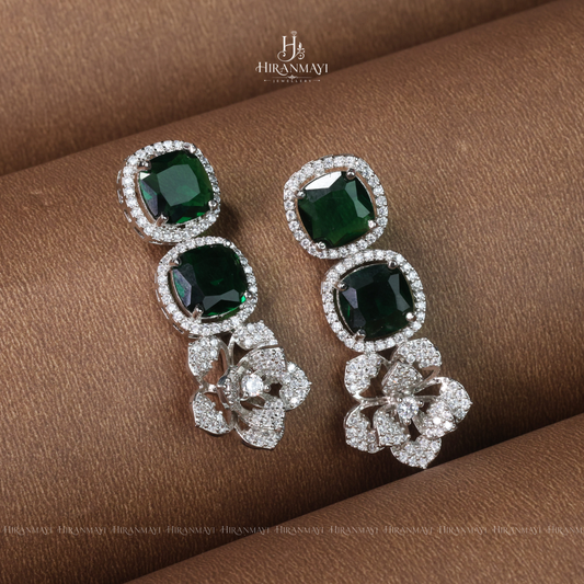 Bold emerald stone statement necklace rs.2100