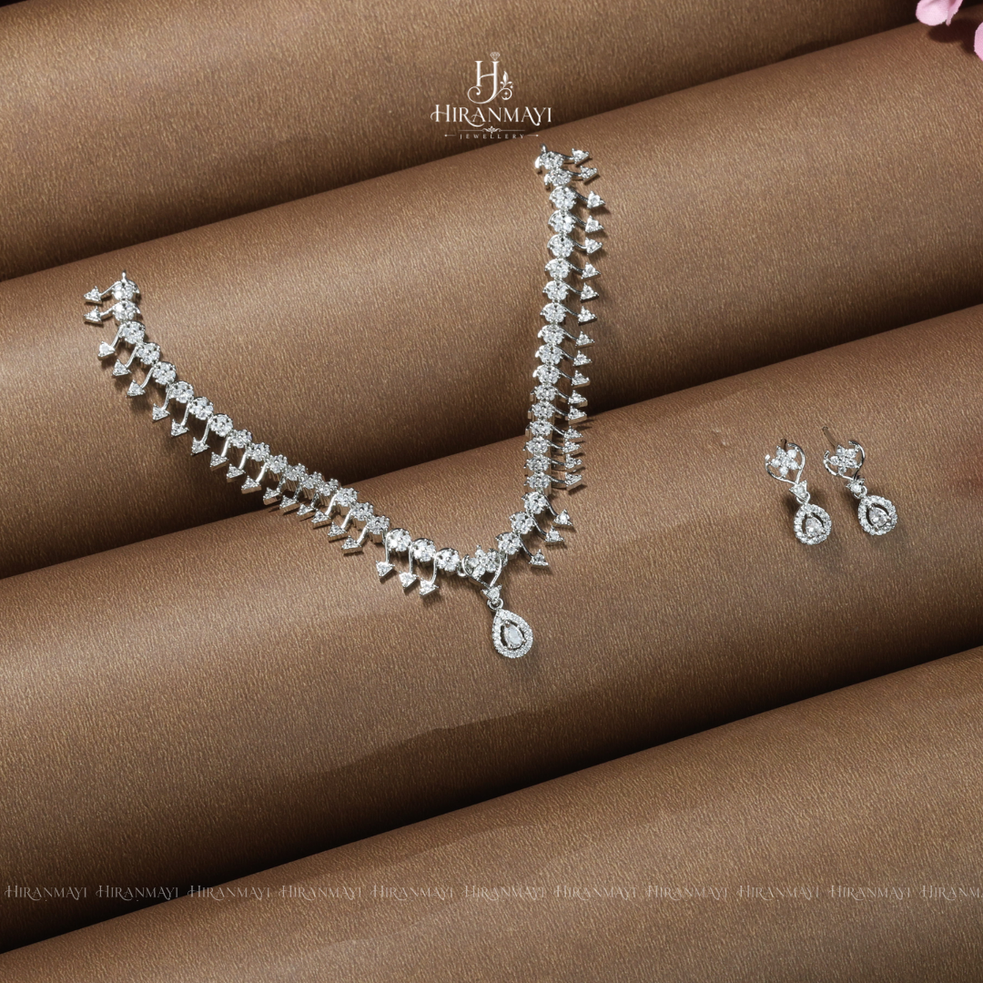 White stone necklace