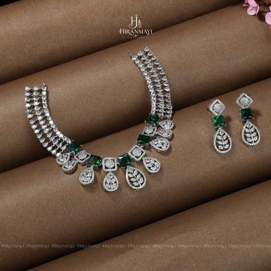 Leaf pattern with white and bold emerald stone necklace