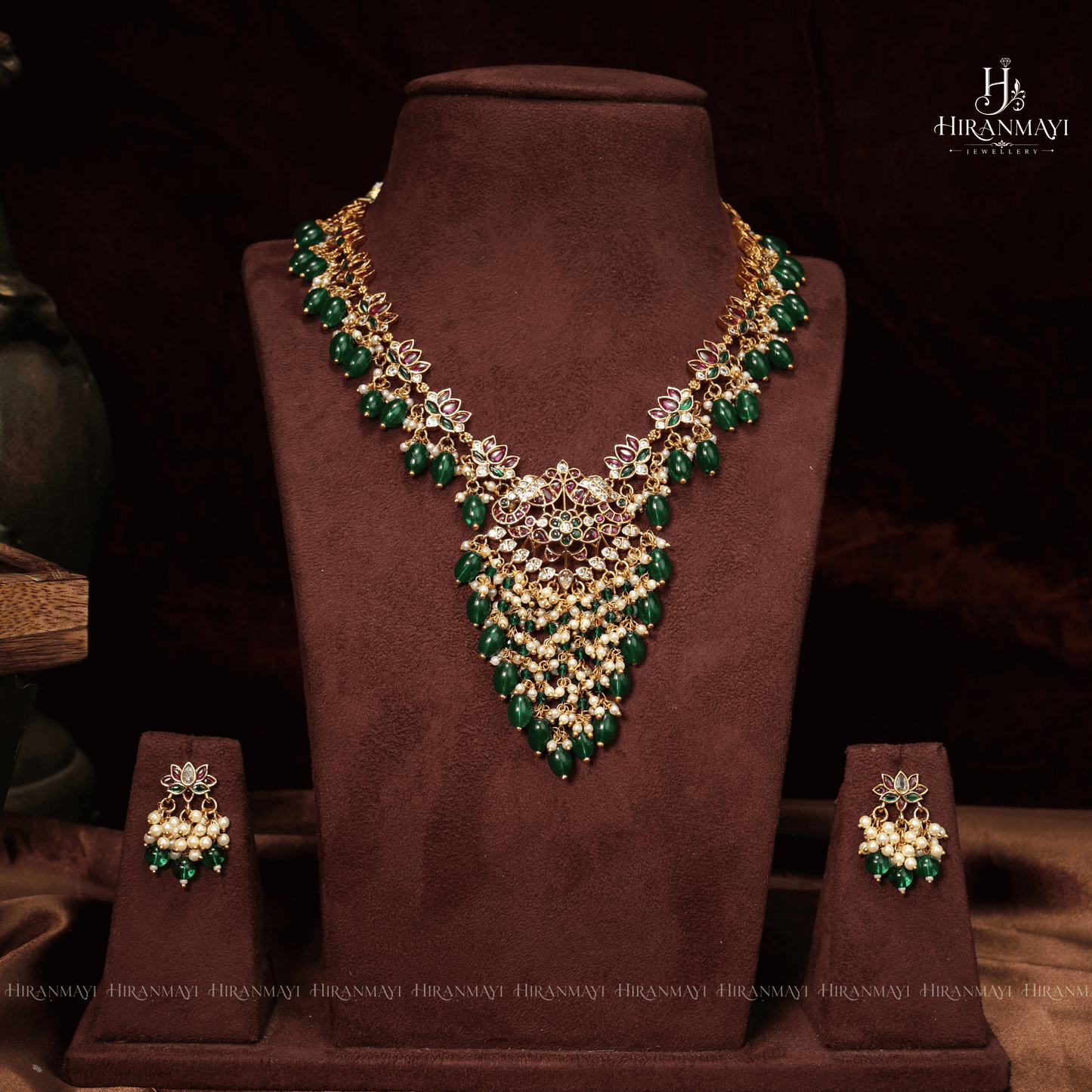 Lotus Middle Length Haram