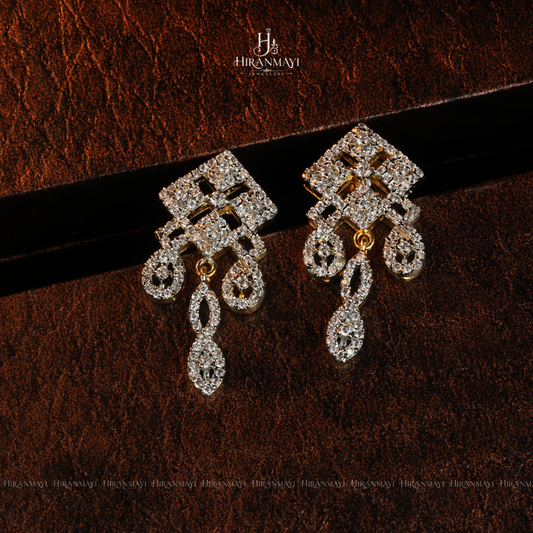 Kolam pattern pendant with hasli