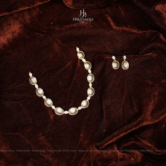 Shell model stone studded necklace