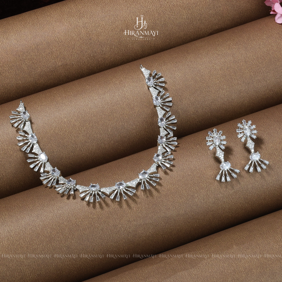 Sunrise pattern with white stone necklace