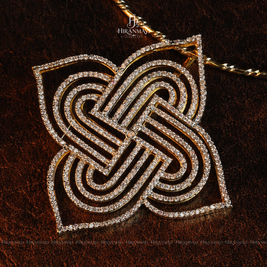 Kolam pattern pendant with hasli