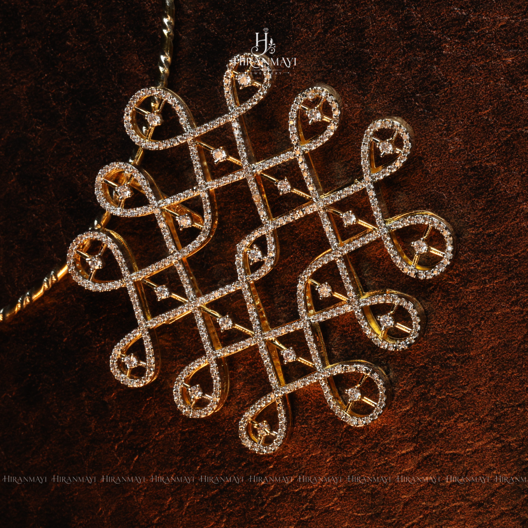Kolam pattern pendant with hasli