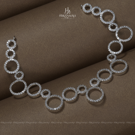 Circular pattern party wear necklace