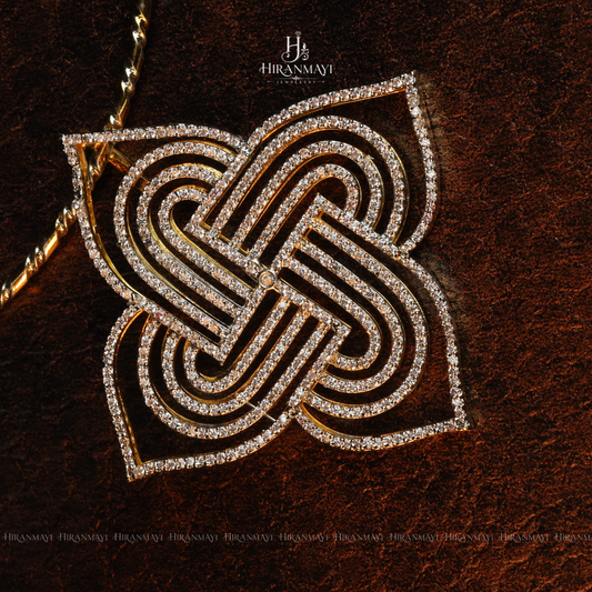 Kolam pattern pendant with hasli