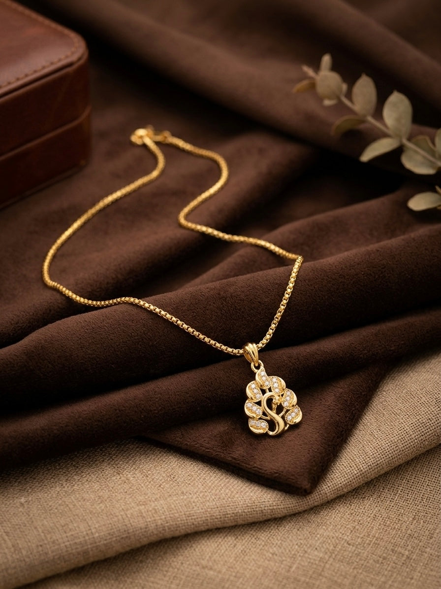 Micro gold plated chain with pendant