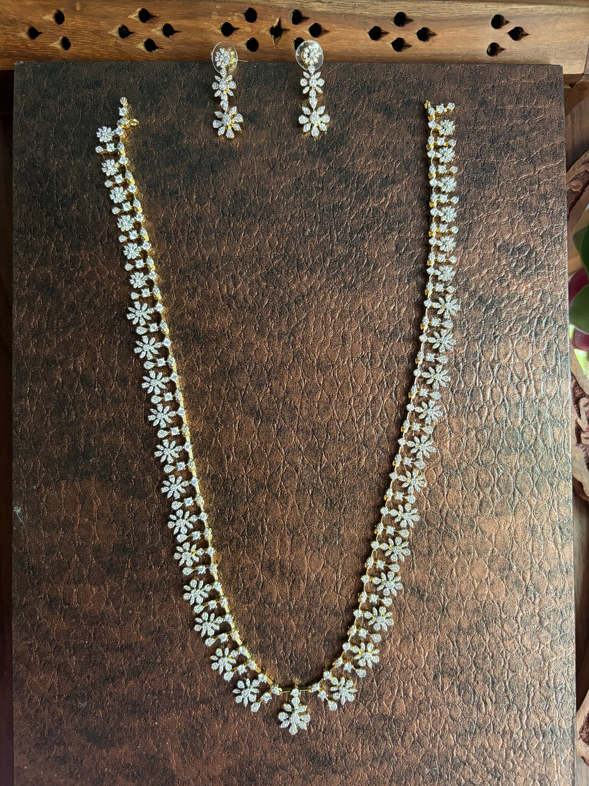 American diamond replica haram
