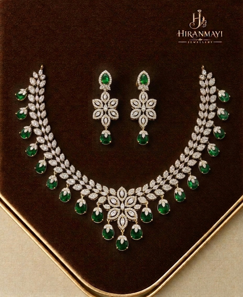Victorian polish bold stone hanging with earrings