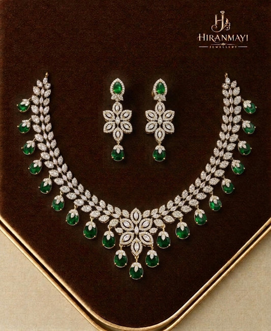 Victorian polish bold stone hanging with earrings