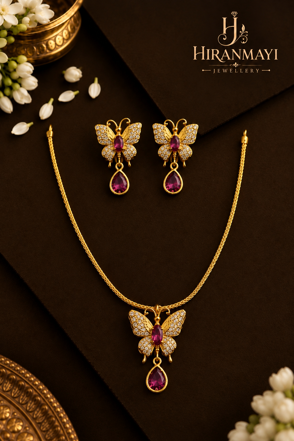 Butterfly necklace with earrings