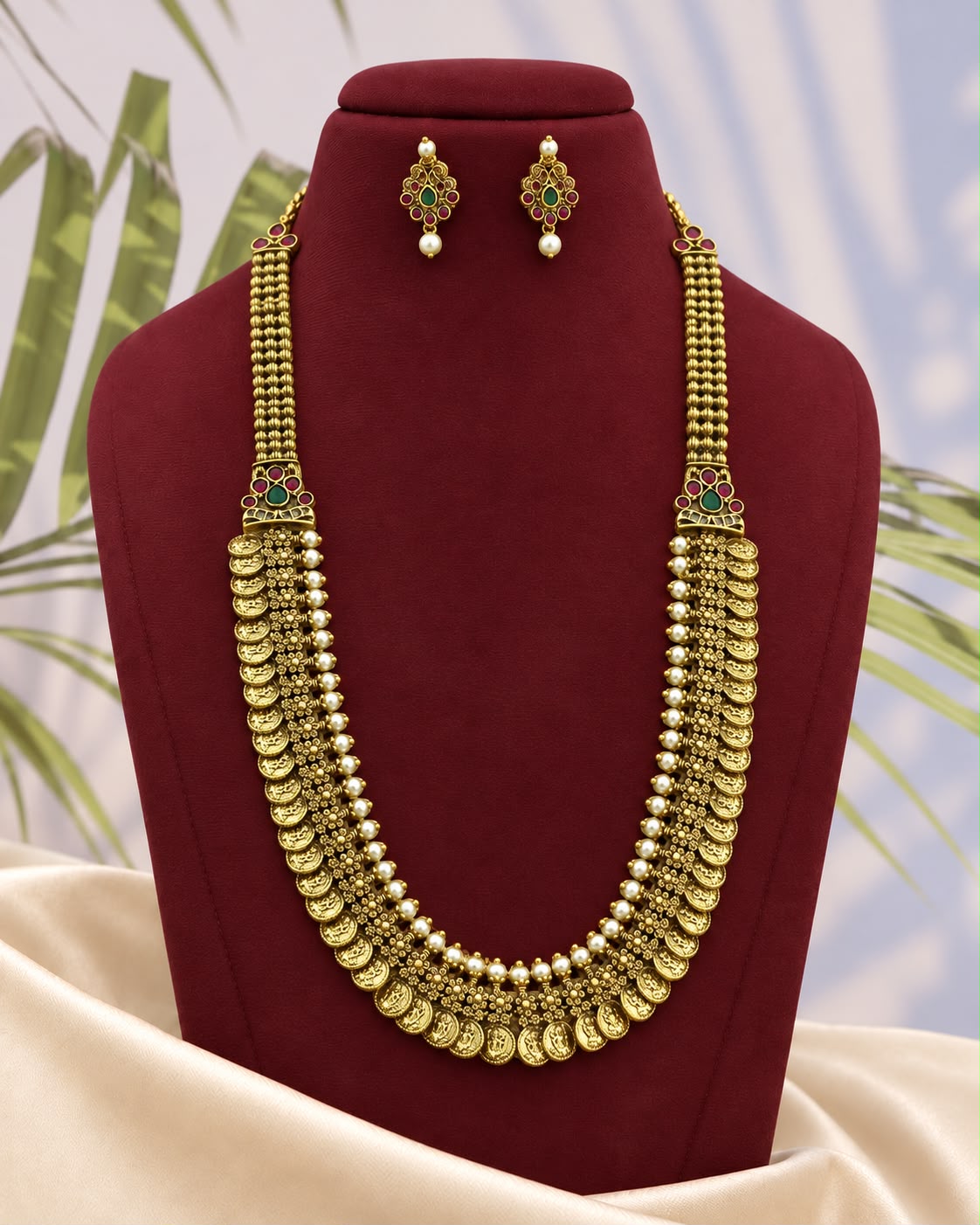 Antique haram with pearl and earrings