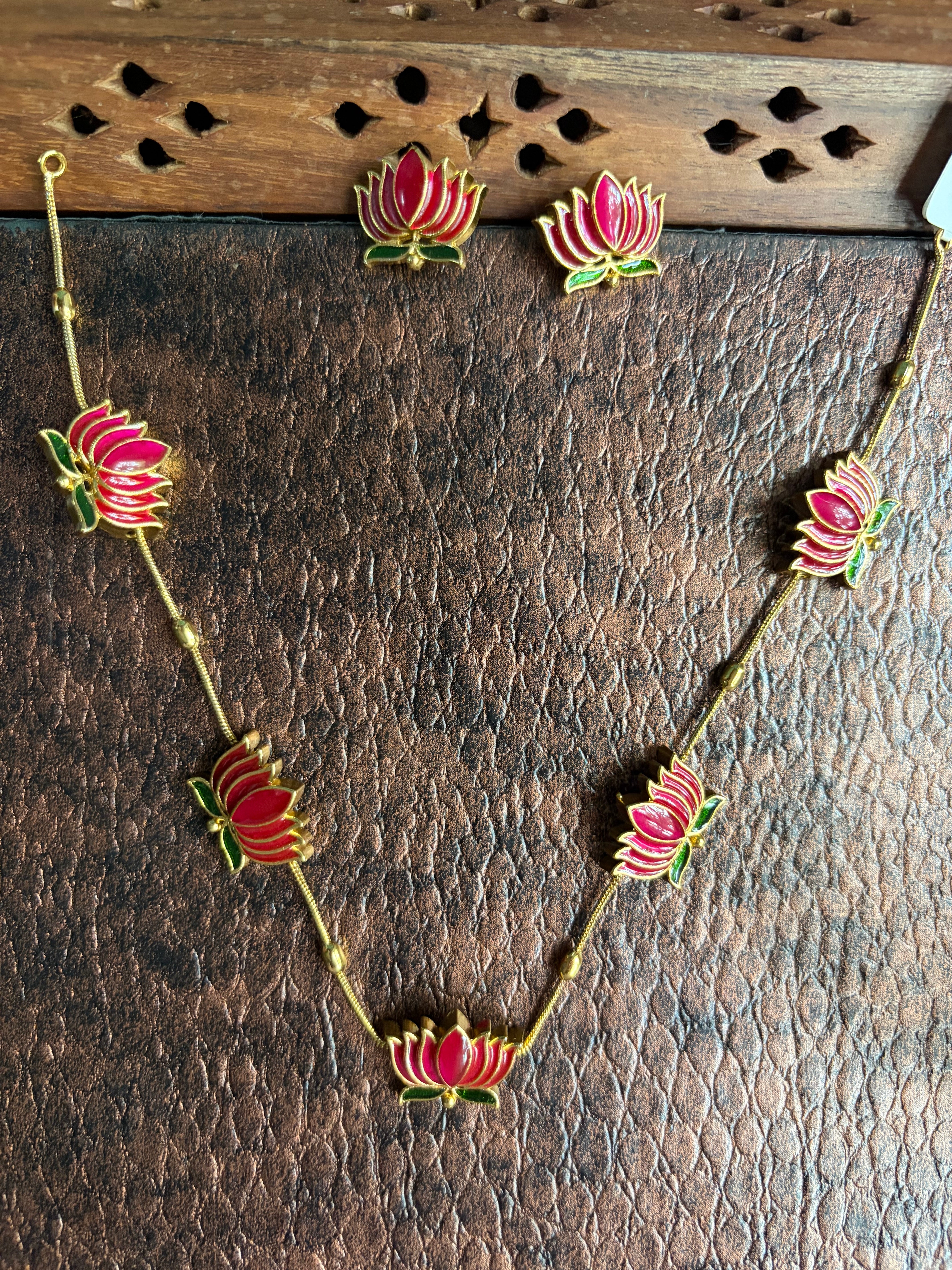 Lotus Meenakari work necklace with earrings