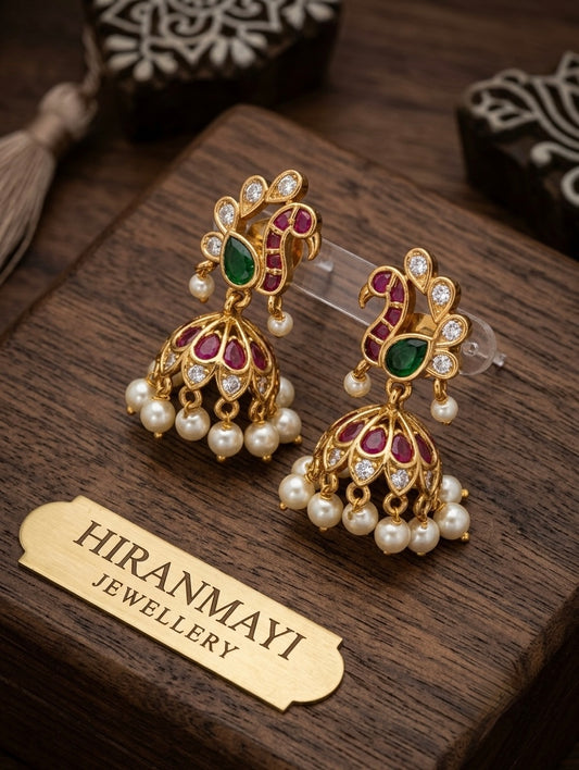 Peacock style kemp stone with pearl beads earrings