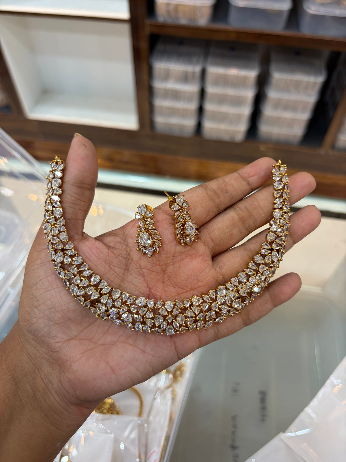 Bold statement necklace with earrings