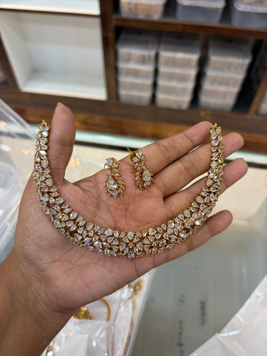 Bold statement necklace with earrings