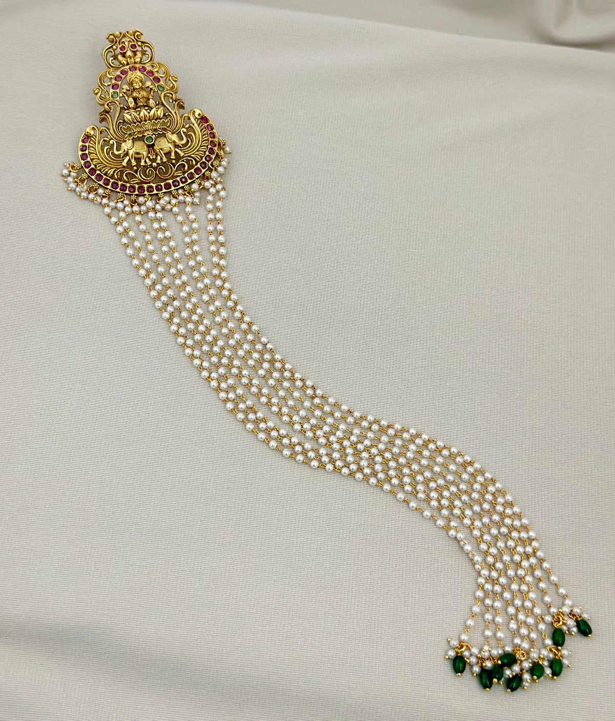 Jadai matti with pearl hanging