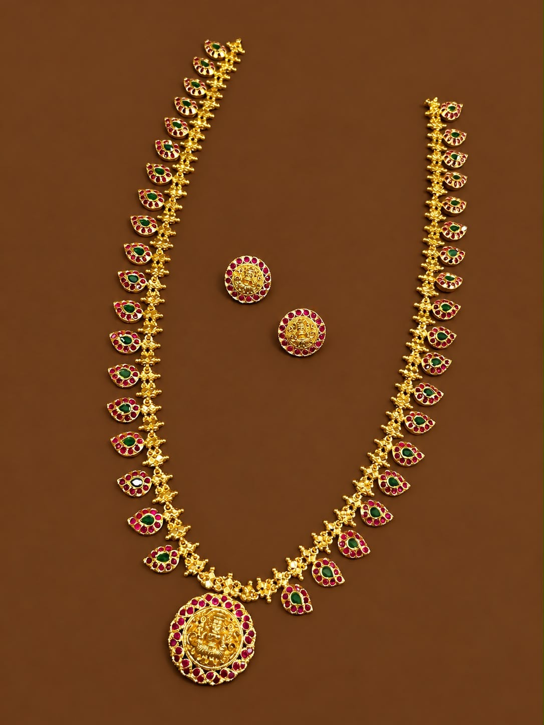 Antique mango necklace with earrings