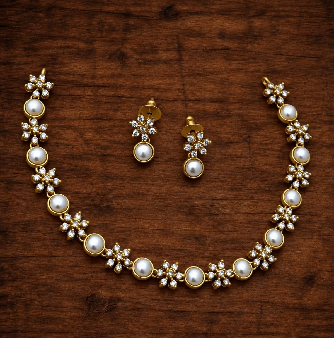 Pearl with star stone studded necklace with earrings
