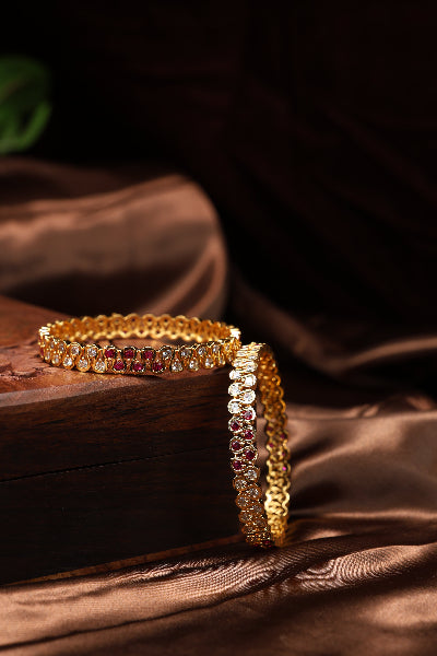 Vintage zig zag pattern ruby white stone bangles-2pcs