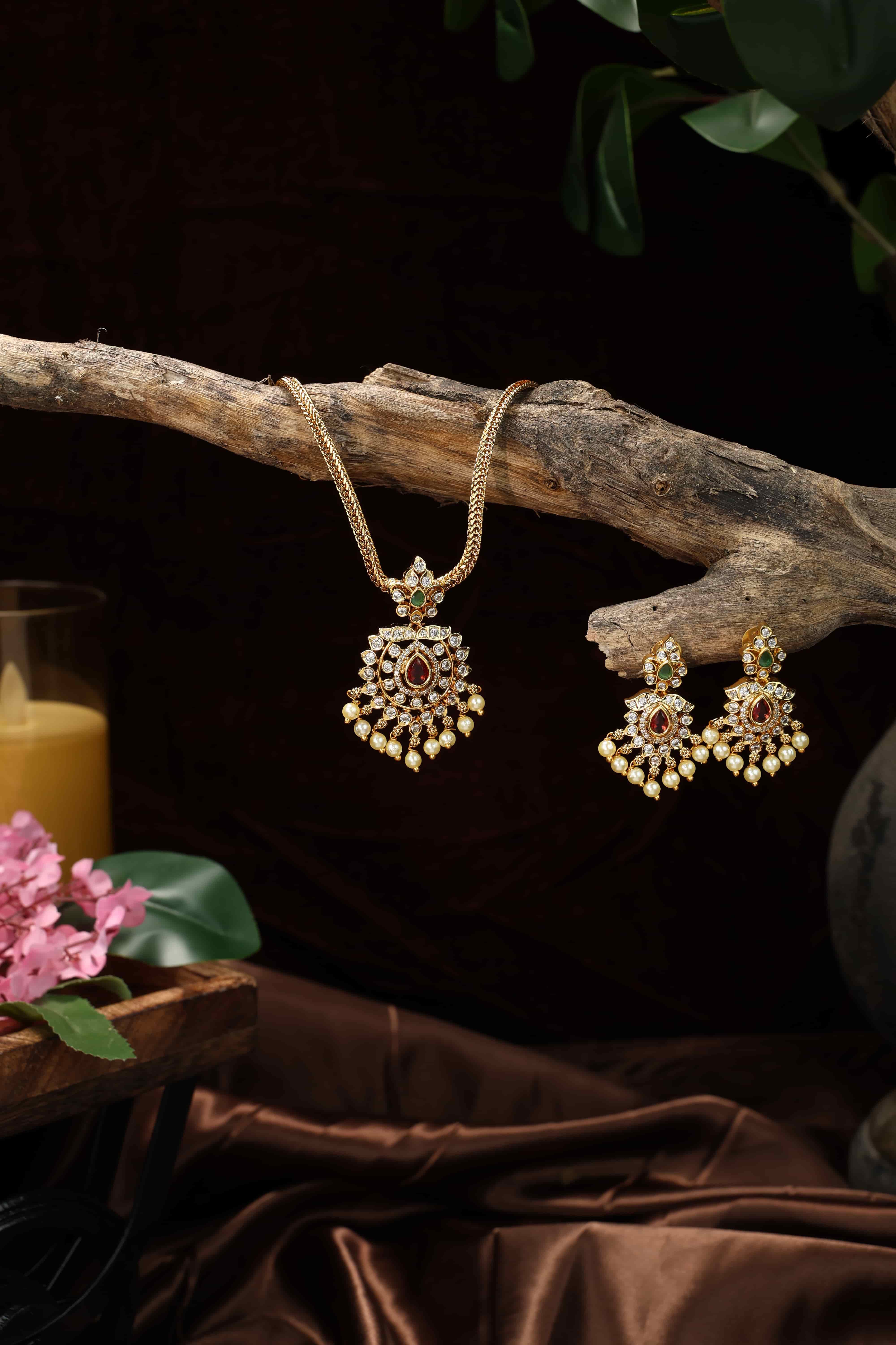 Cz stone attigai with earings