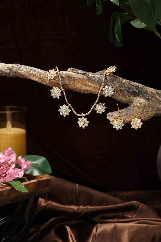 Cute star hanging pendent attigai-white