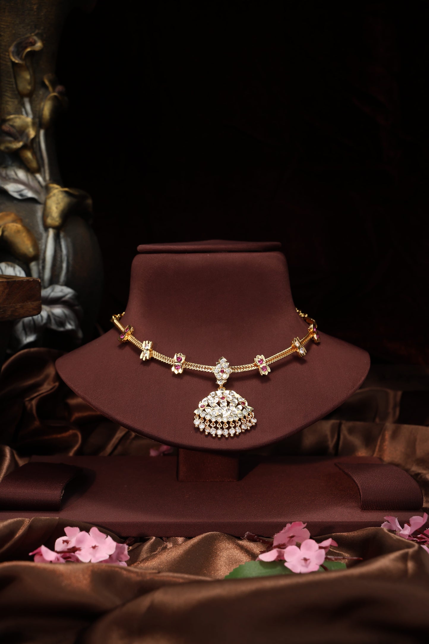 Vintage style impon attigai-white