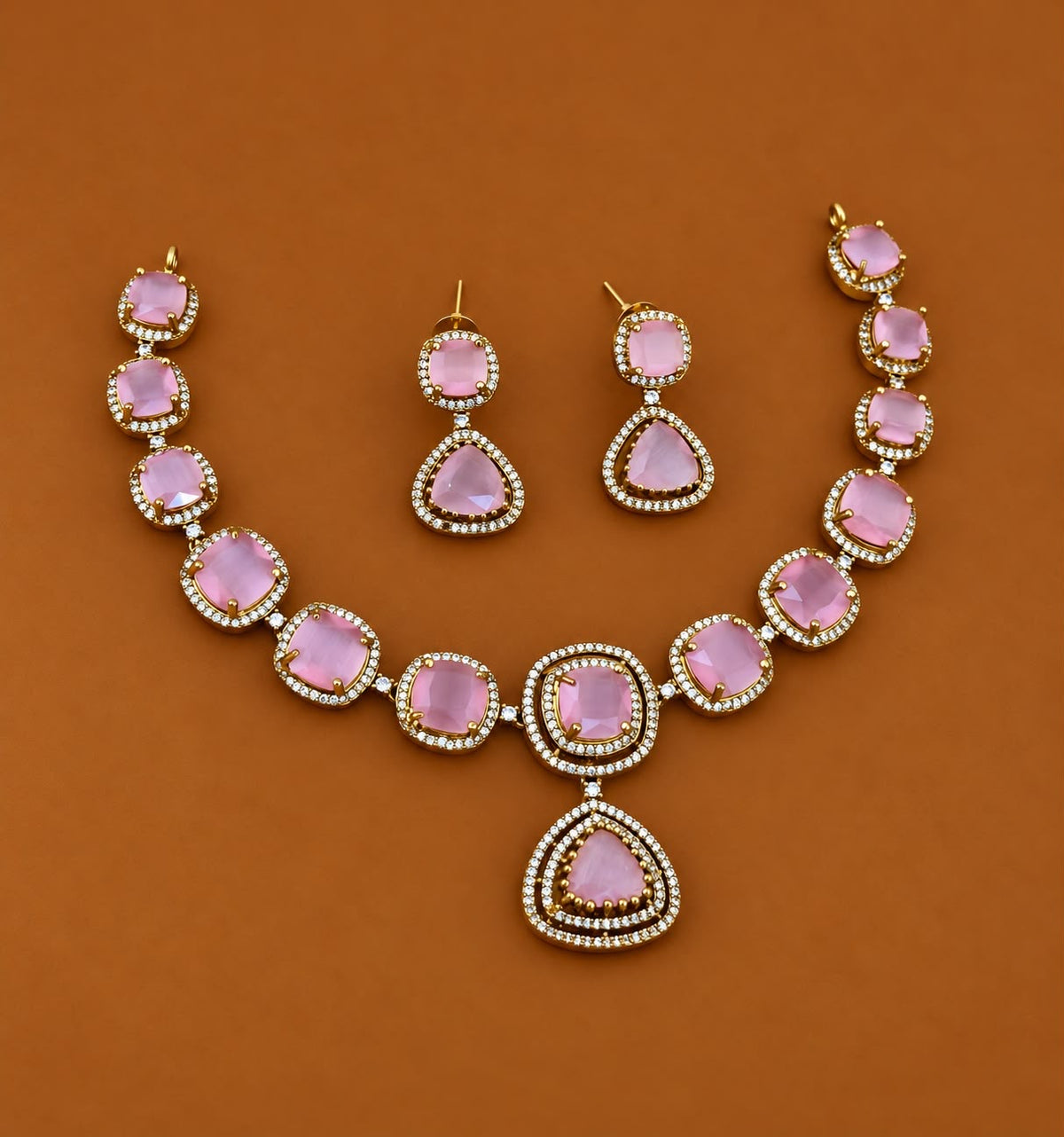 Bold stone statement necklace with earrings