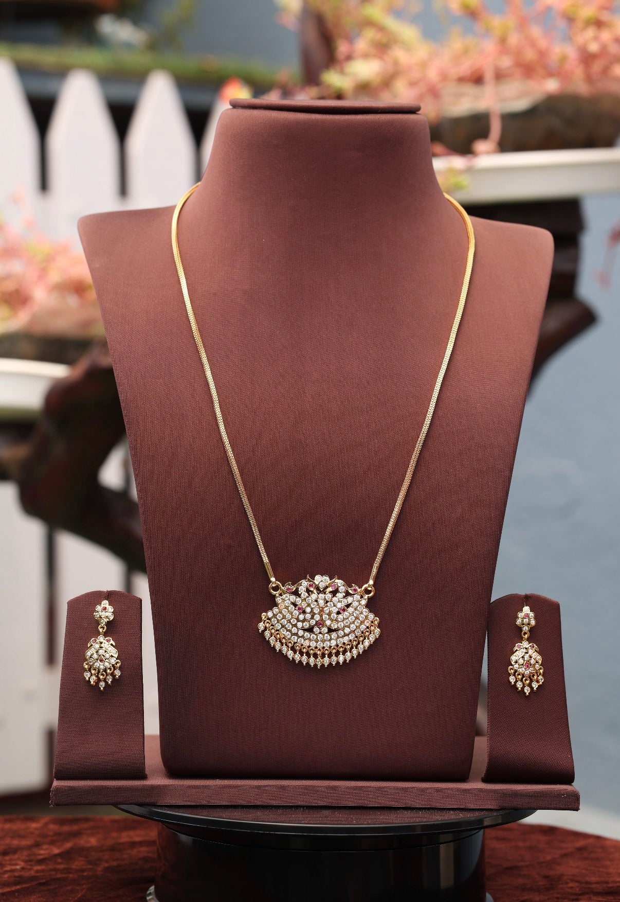 Impon dollar chain