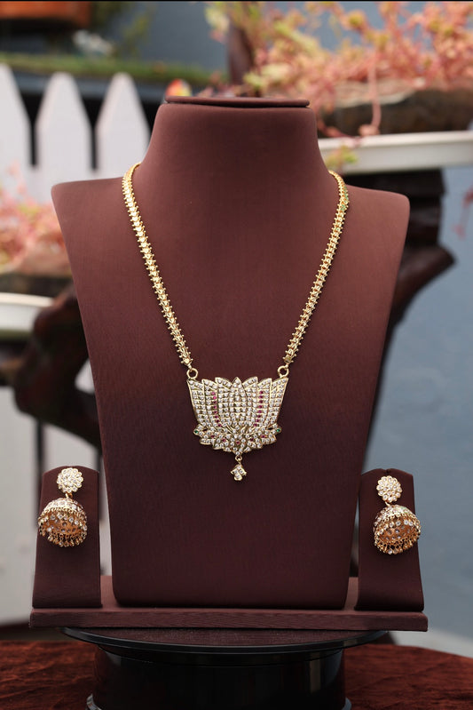 Lotus dollar chain with big earnings