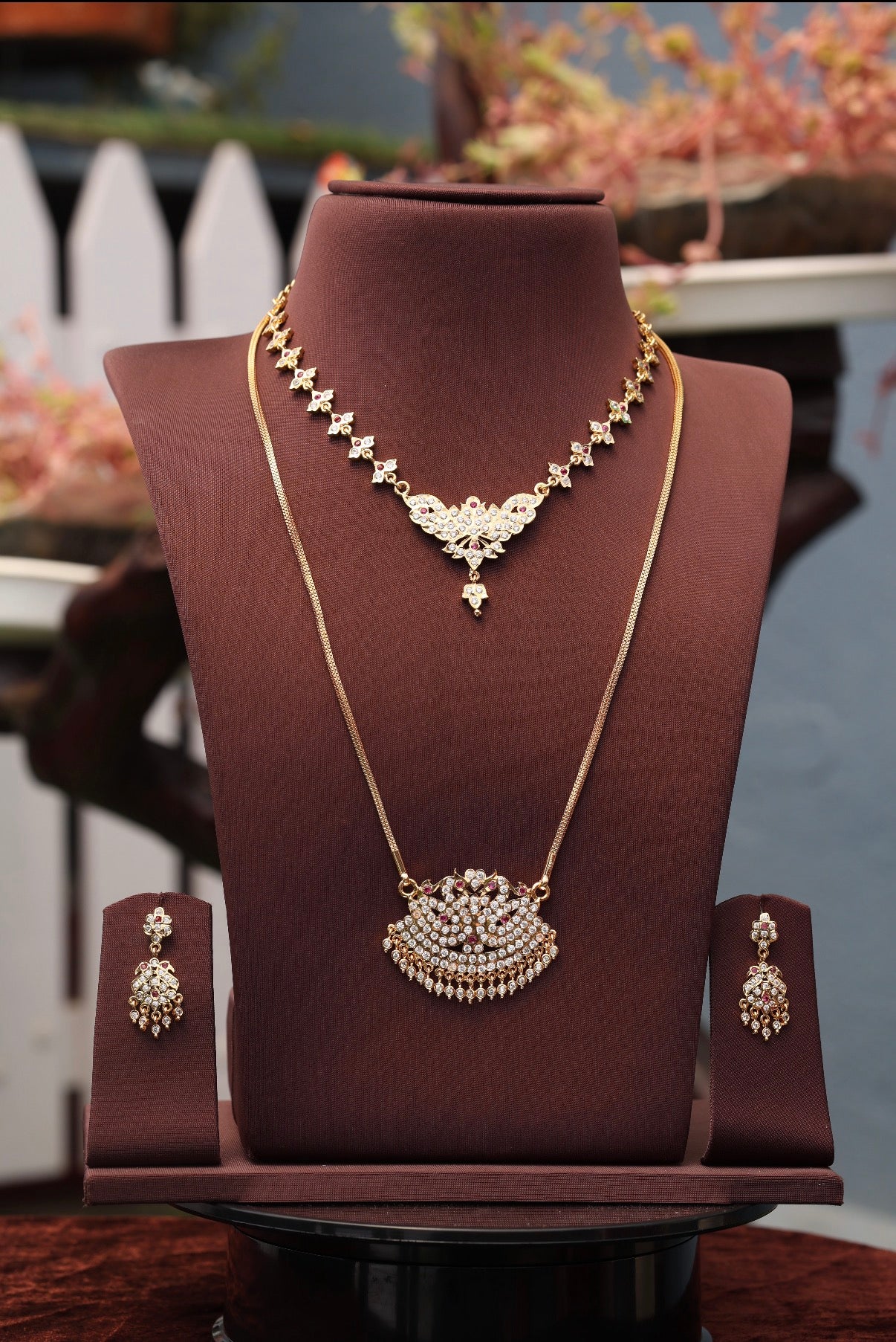 Dollar chain with necklace